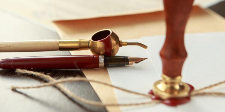 last will and testament document for handling deceased parents' assets